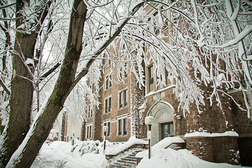 Photos_CegepExterieurHiver02